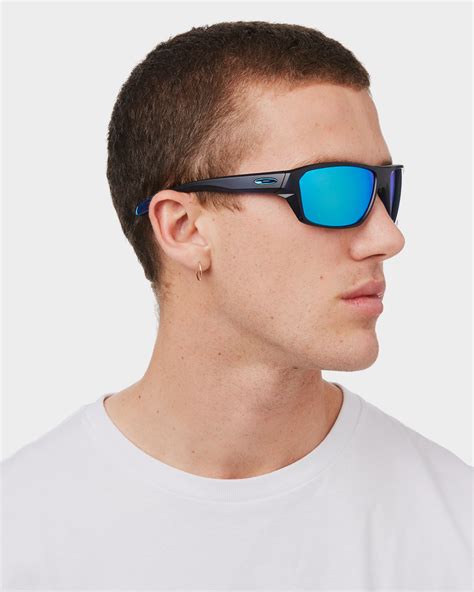 oakley fishing sunglasses polarized.